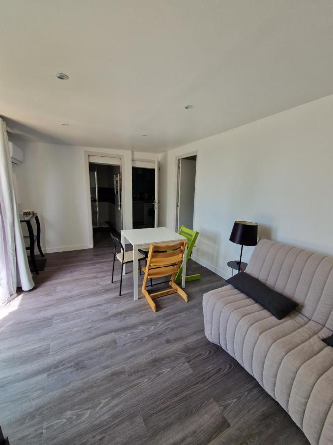 Appartement 2 Pieces Renove Avec Acces Piscine Peymeinade ภายนอก รูปภาพ